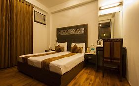 Fabhotel Sunstar Karol Bagh